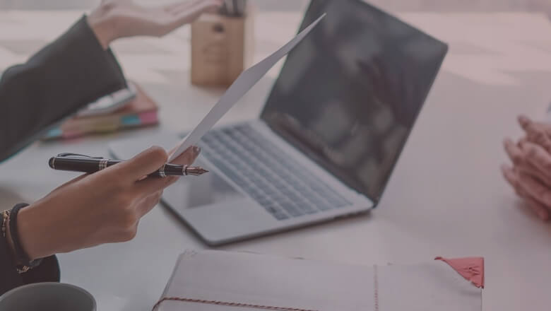 ��Ƹ����